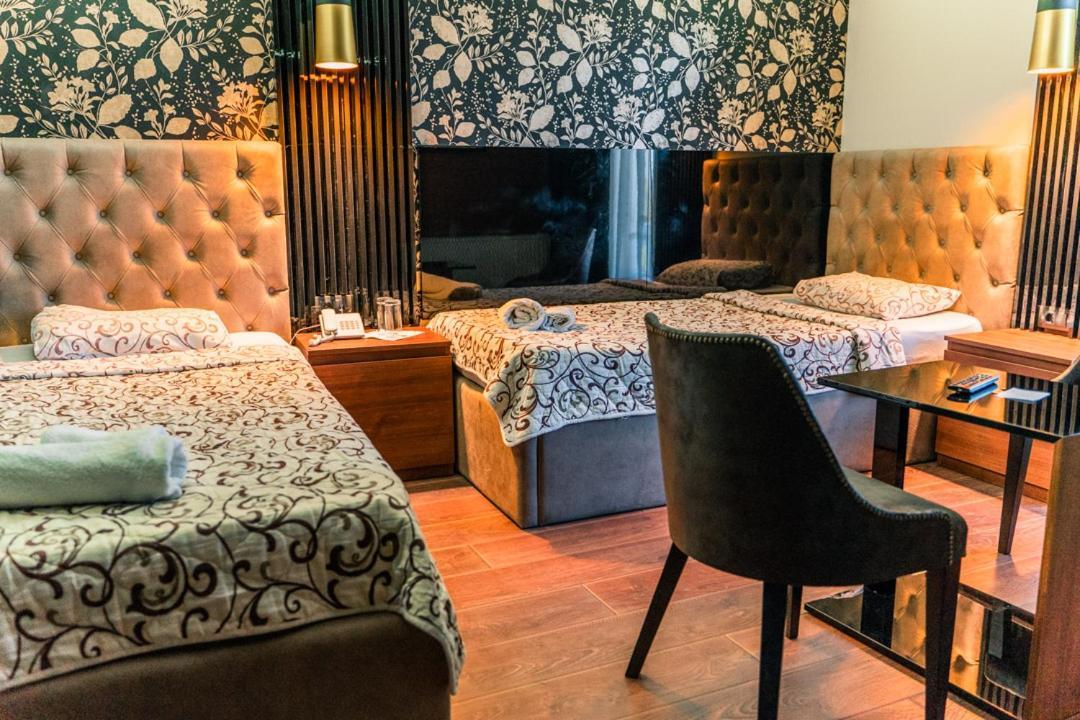 Hotel Zeleni Vir Ni エクステリア 写真