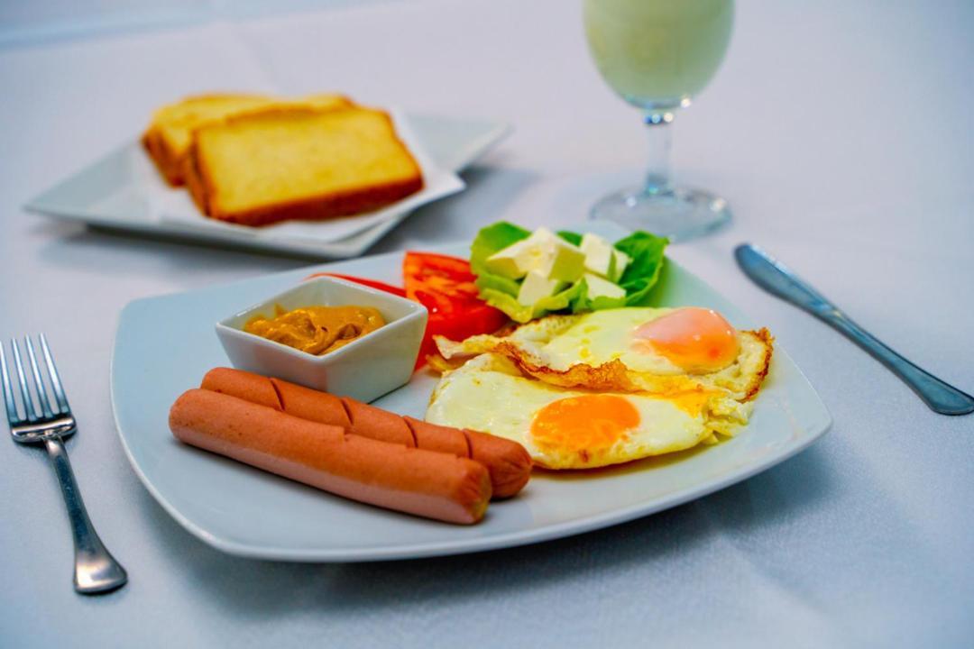 Hotel Zeleni Vir Ni エクステリア 写真