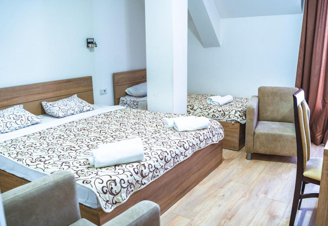Hotel Zeleni Vir Ni エクステリア 写真