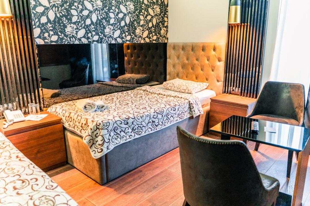 Hotel Zeleni Vir Ni エクステリア 写真
