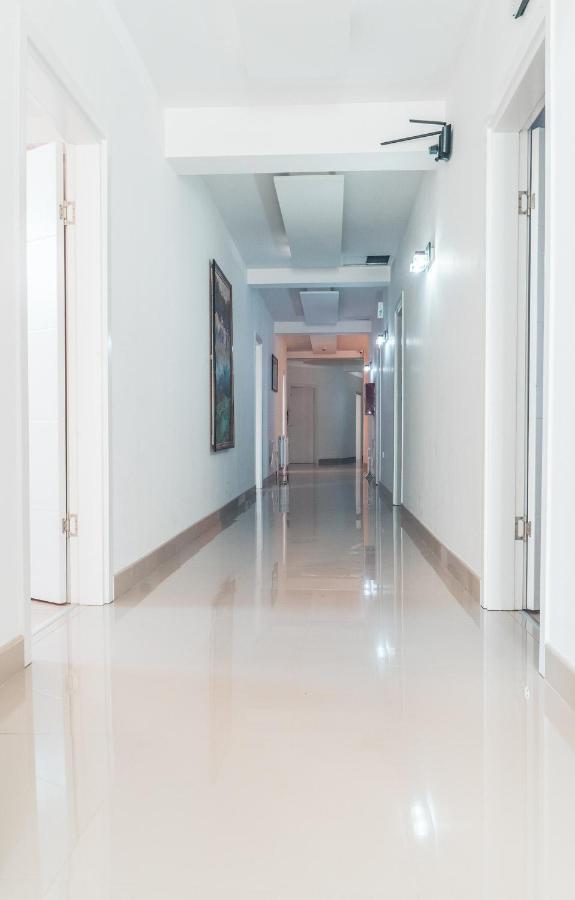 Hotel Zeleni Vir Ni エクステリア 写真