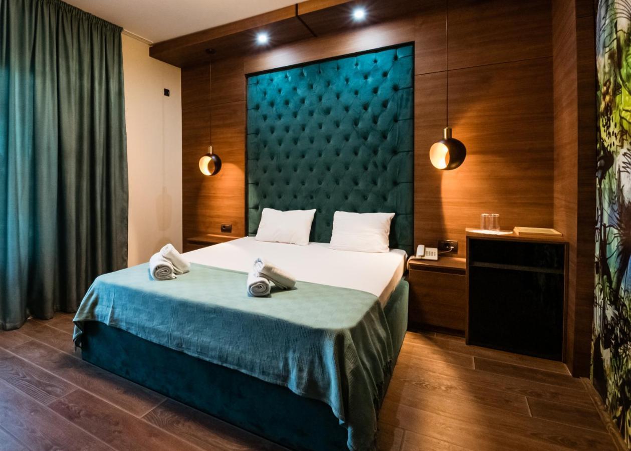 Hotel Zeleni Vir Ni エクステリア 写真