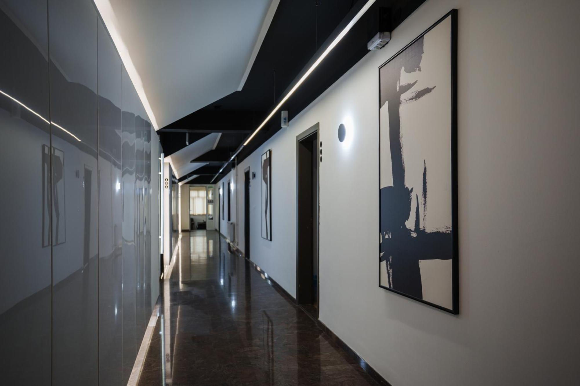 Hotel Zeleni Vir Ni エクステリア 写真