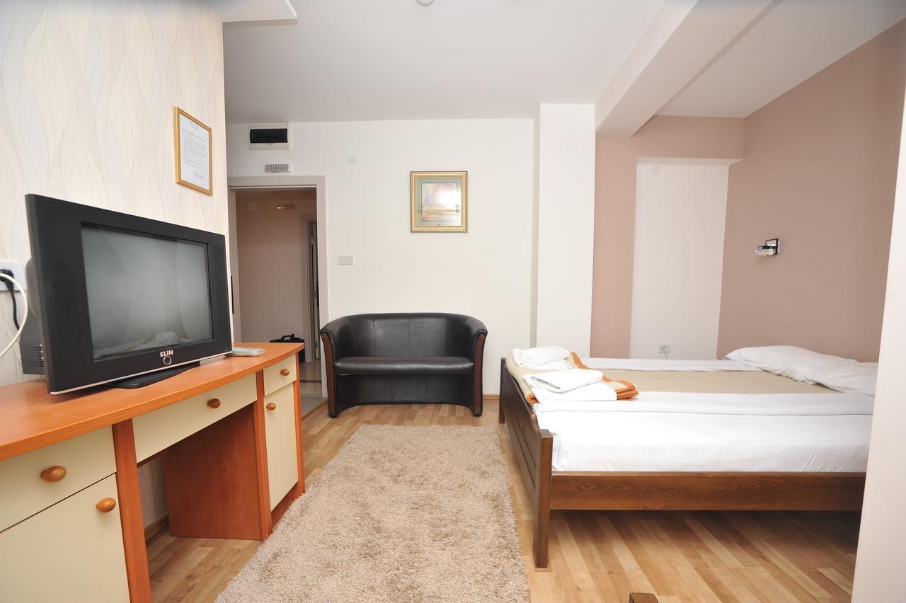 Hotel Zeleni Vir Ni 部屋 写真