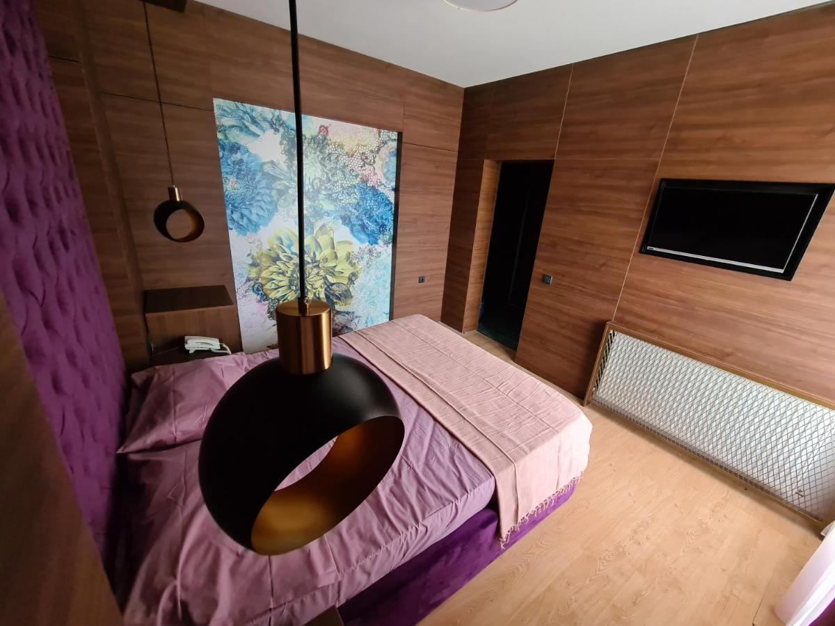 Hotel Zeleni Vir Ni エクステリア 写真